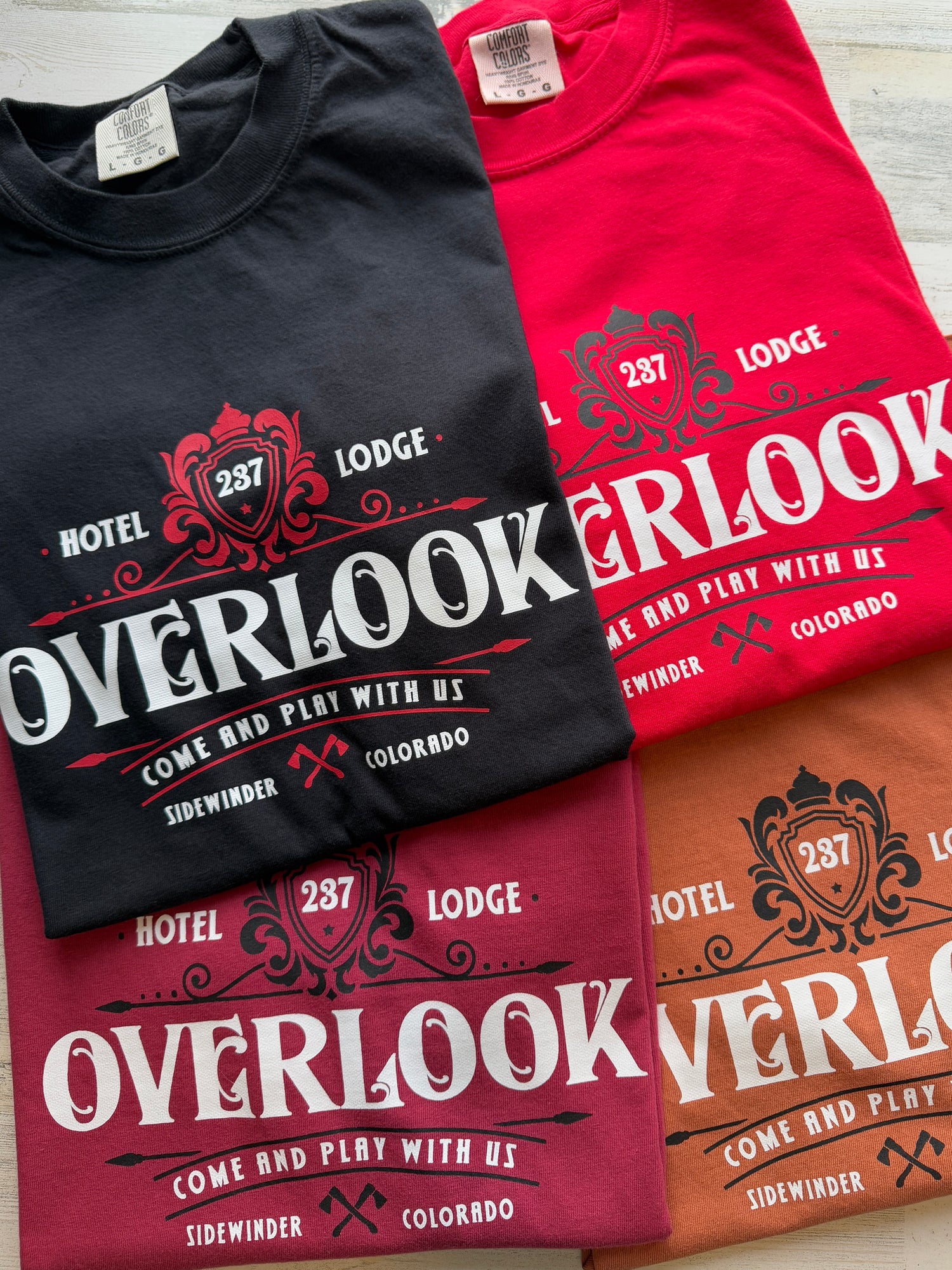 Overlook Come Play With Us Tee