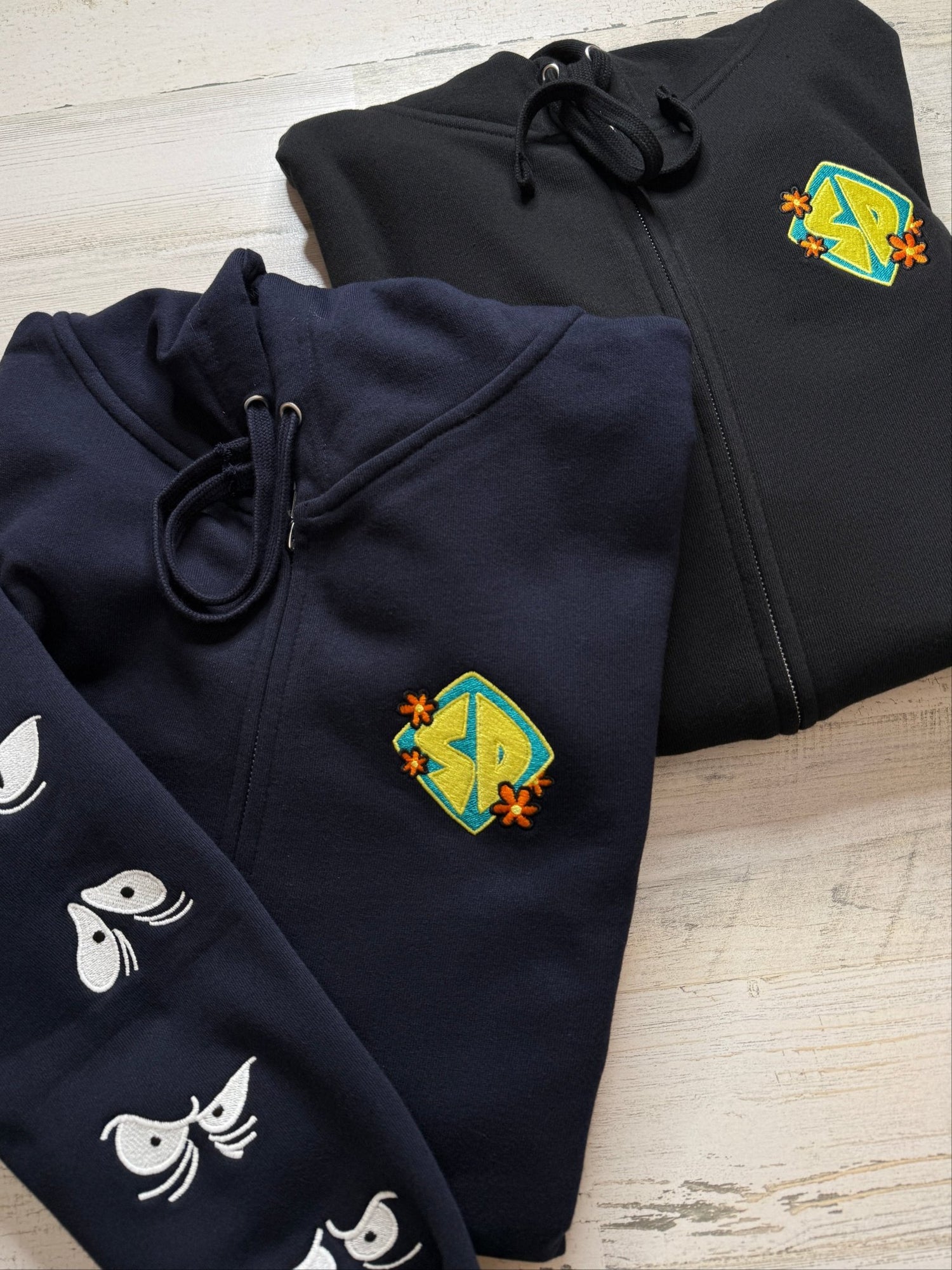 Zoinks Zip-up Sweatshirt - DefiantThreads