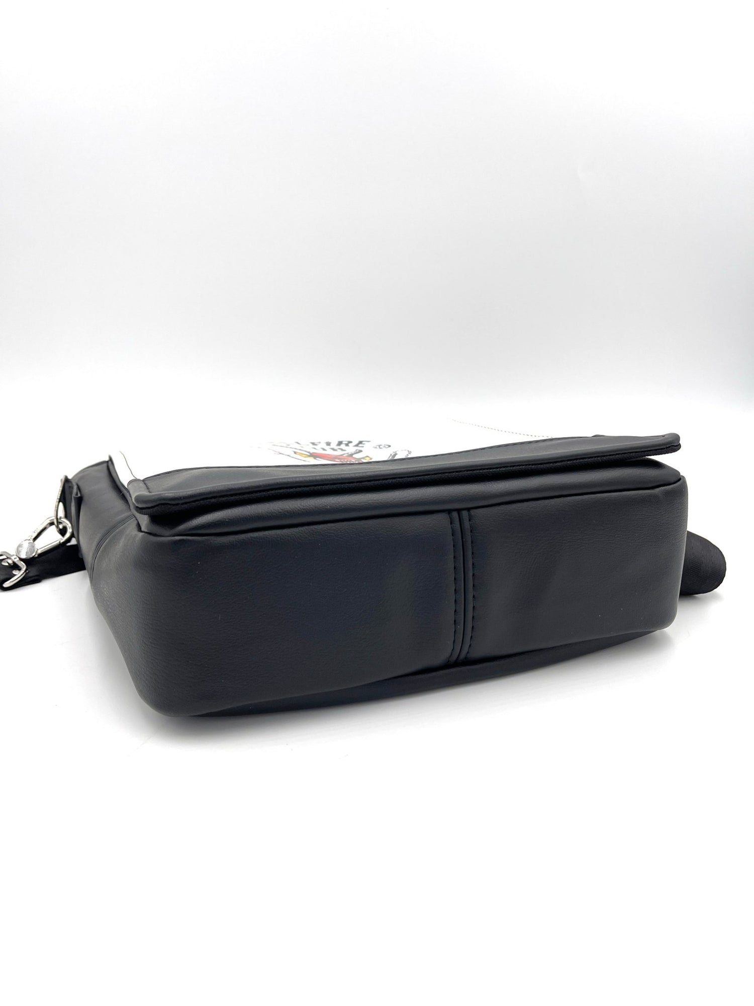 HC Messenger Bag - DefiantThreads
