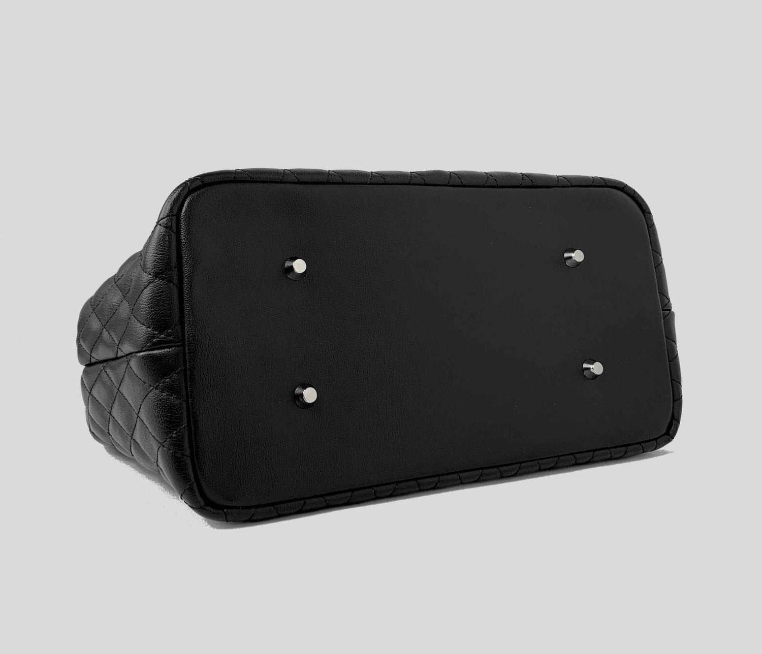 The Bounty Hunter Inspired Handbag - DefiantThreads