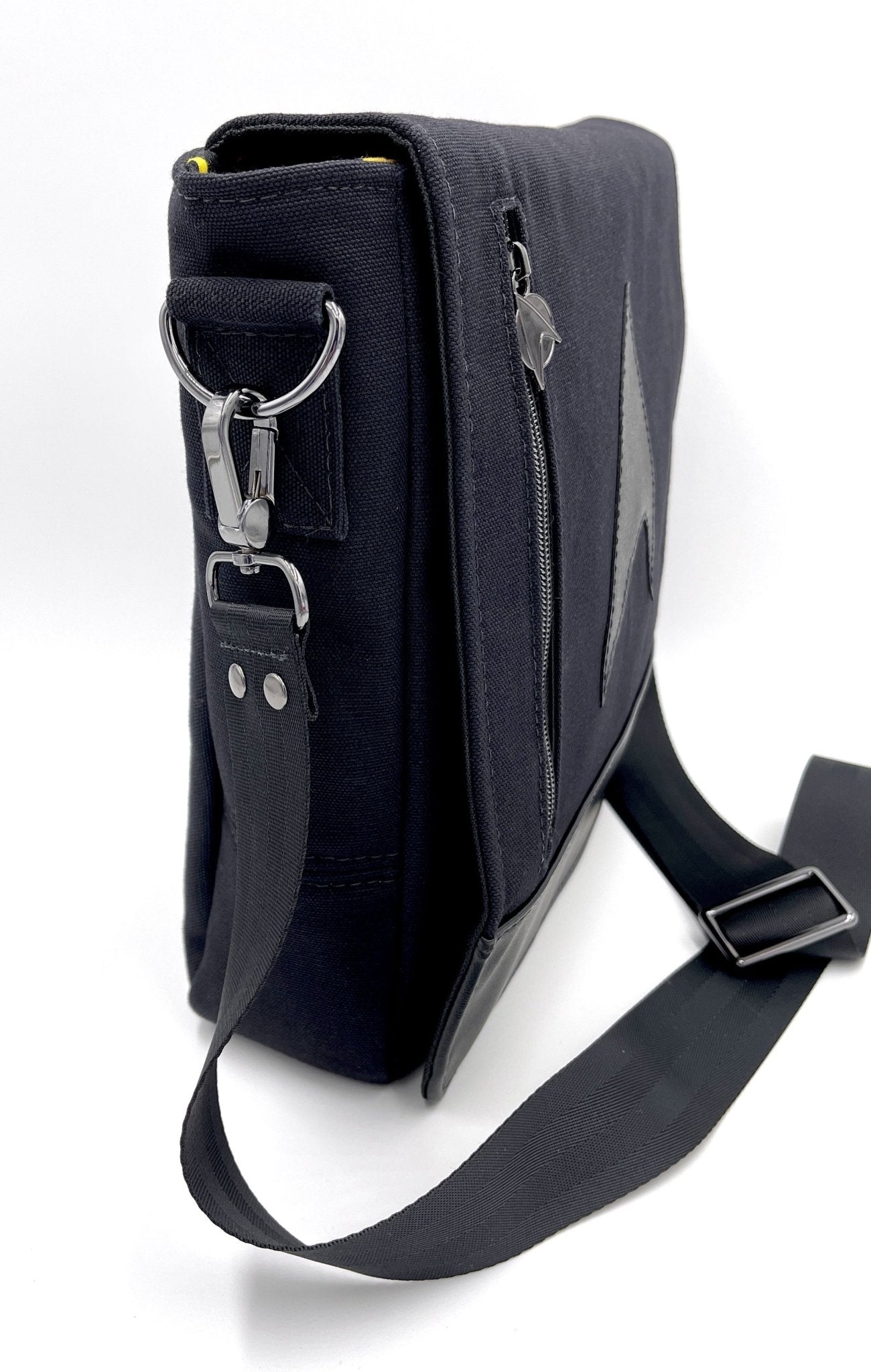 Boldly Go Canvas Messenger Bag - DefiantThreads