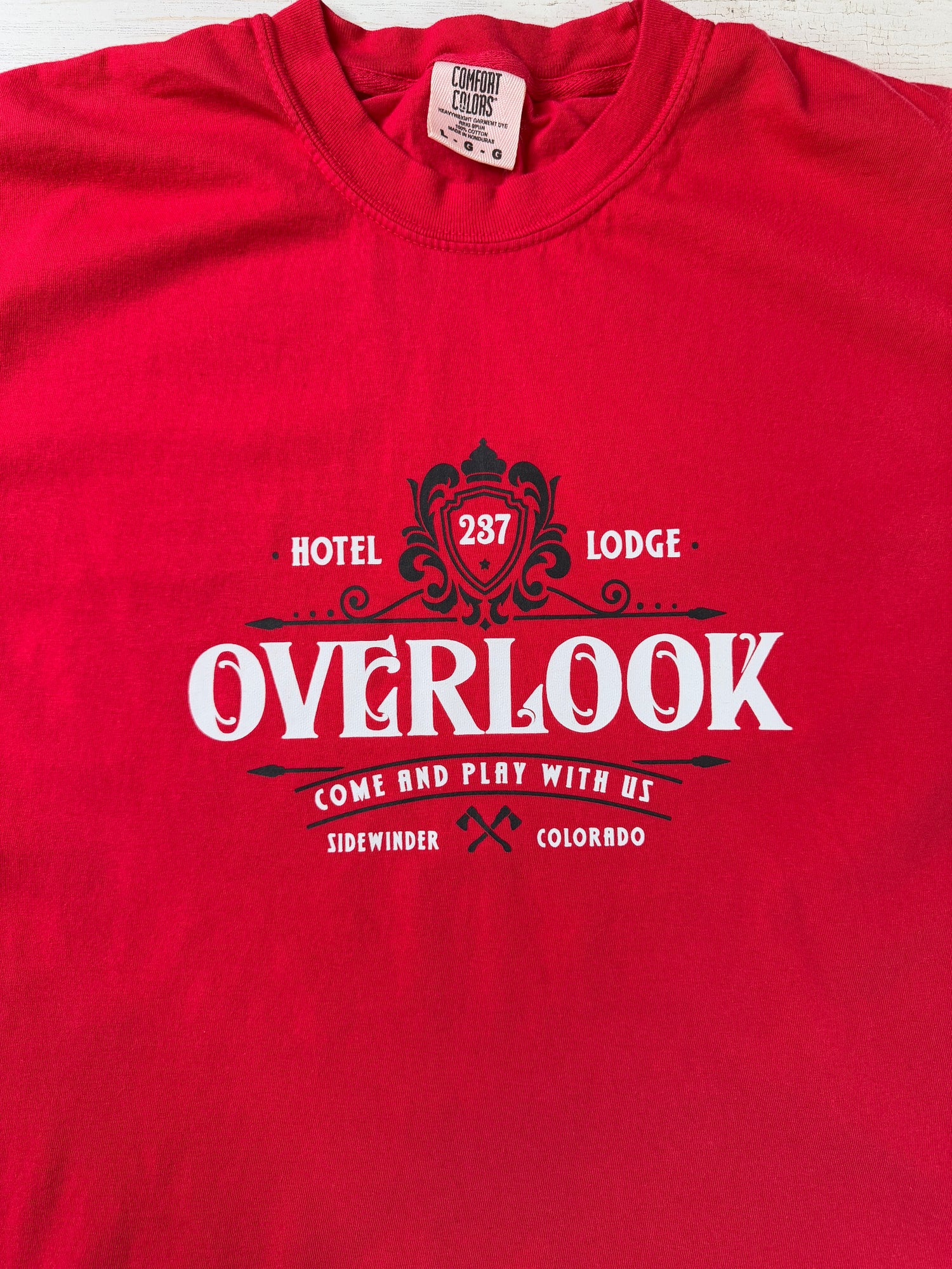 Overlook Come Play With Us Tee