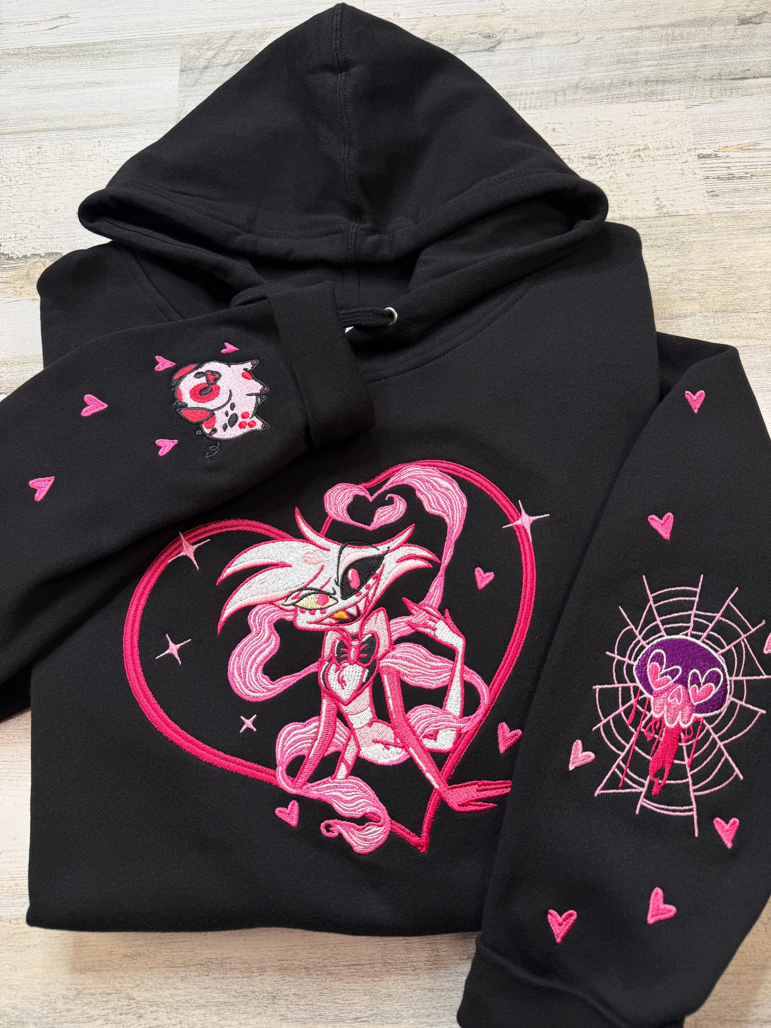 Angel Heart Embroidered Sweatshirt