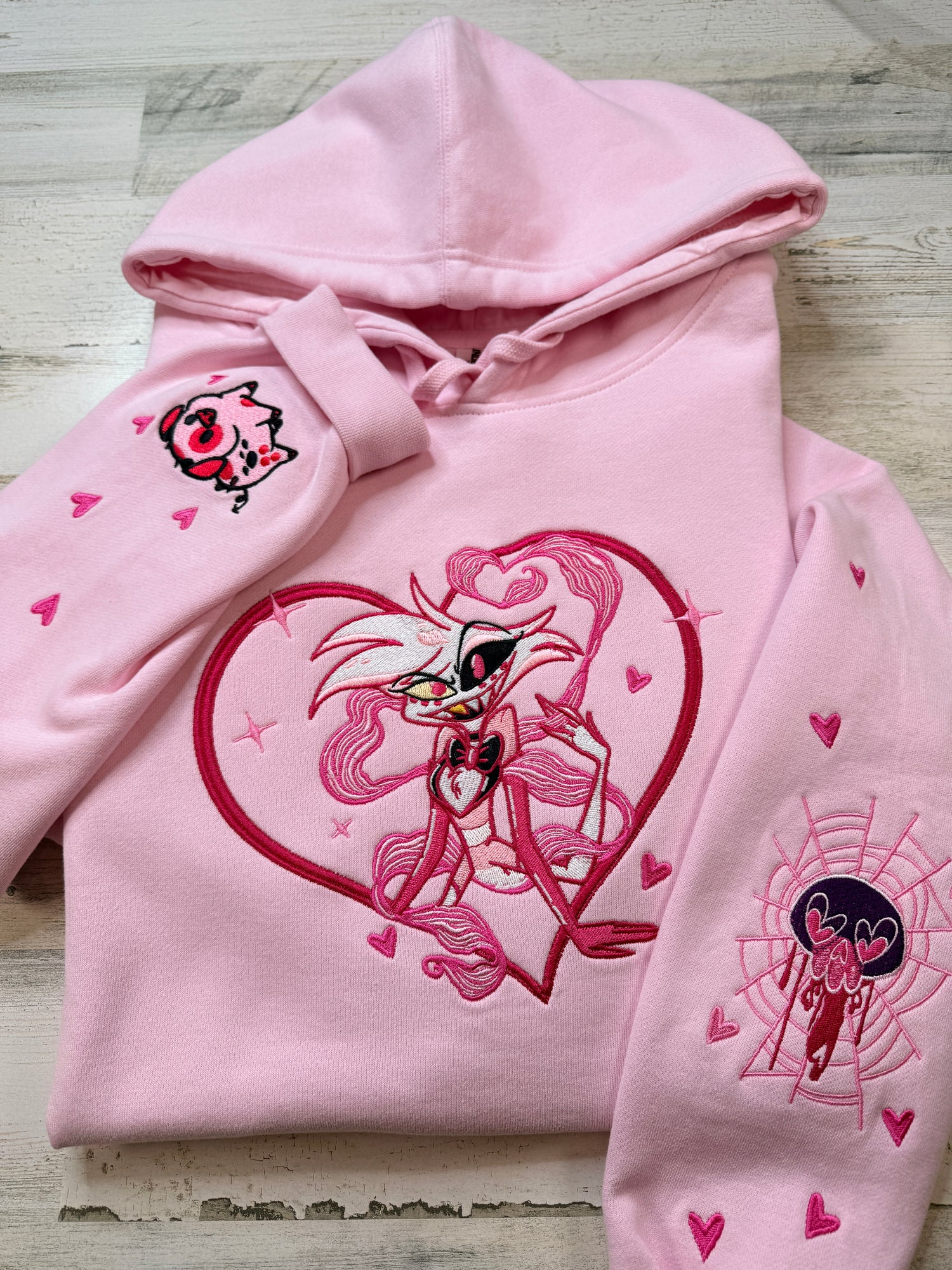 Angel Heart Embroidered Sweatshirt