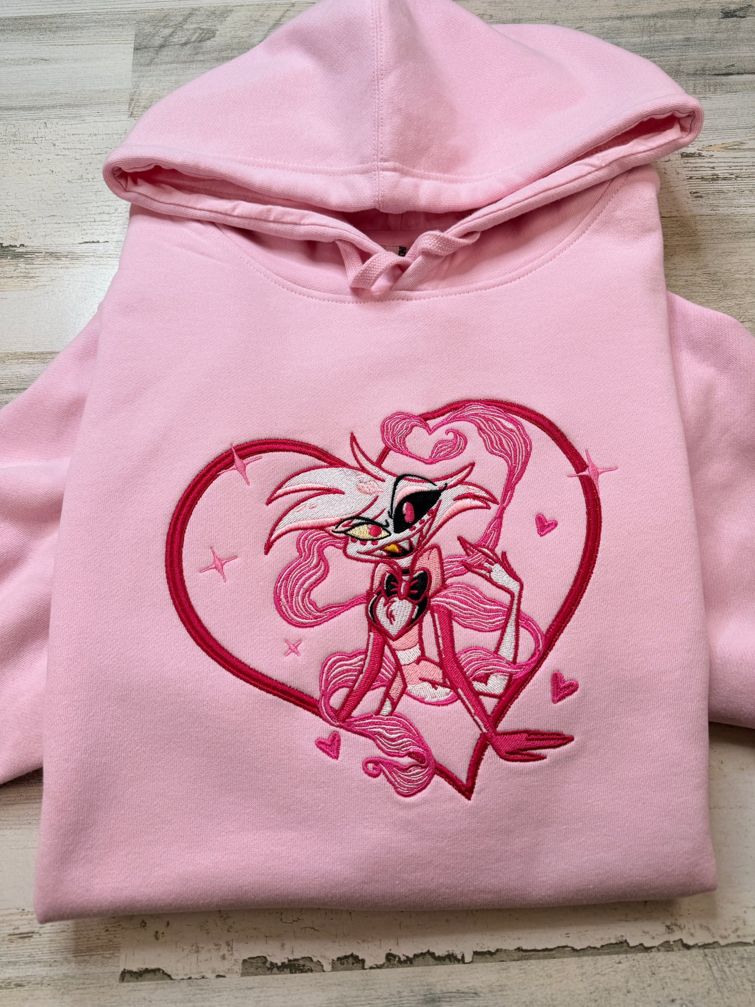 Angel Heart Embroidered Sweatshirt