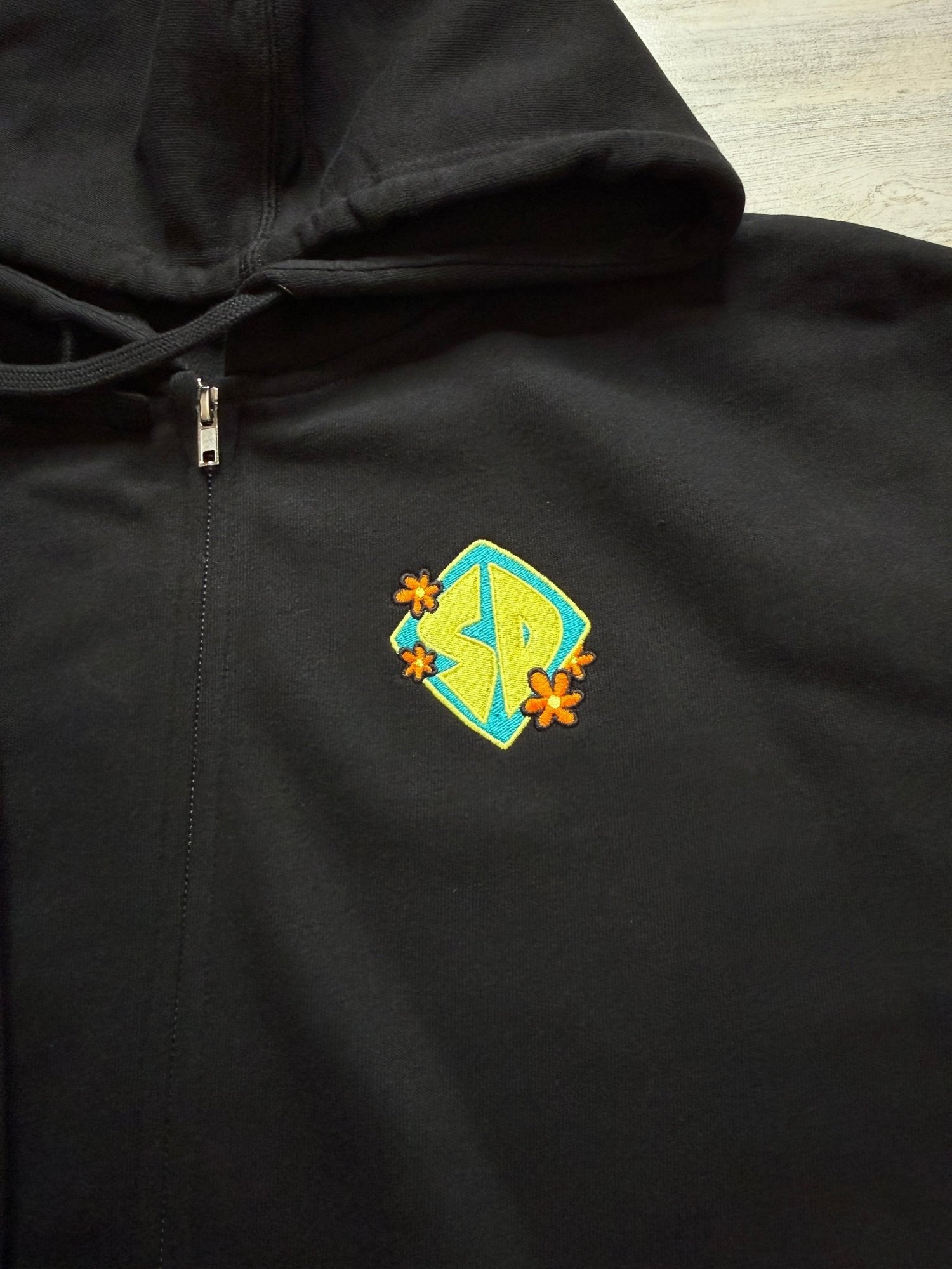 Zoinks Zip-up Sweatshirt - DefiantThreads